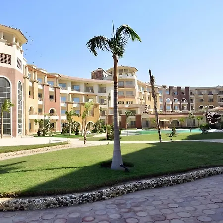 Royal Beach Premier Luxury Stay