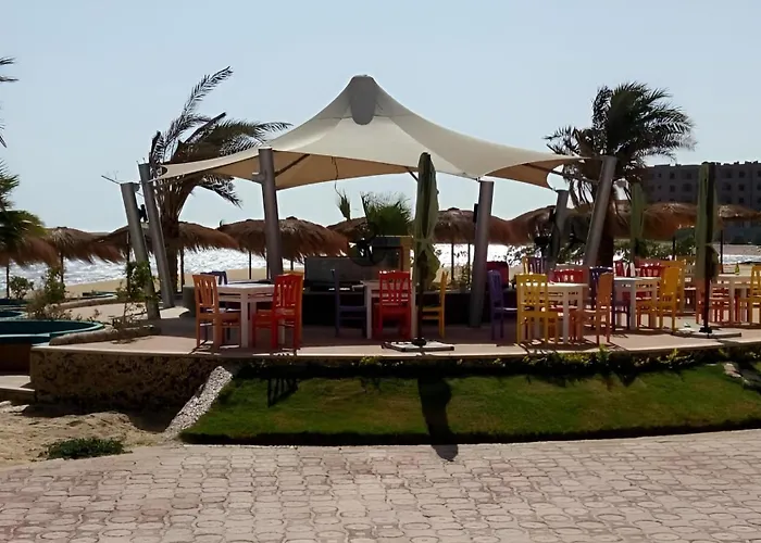 Üdülőközpont Royal Premier Luxury Gurdaka