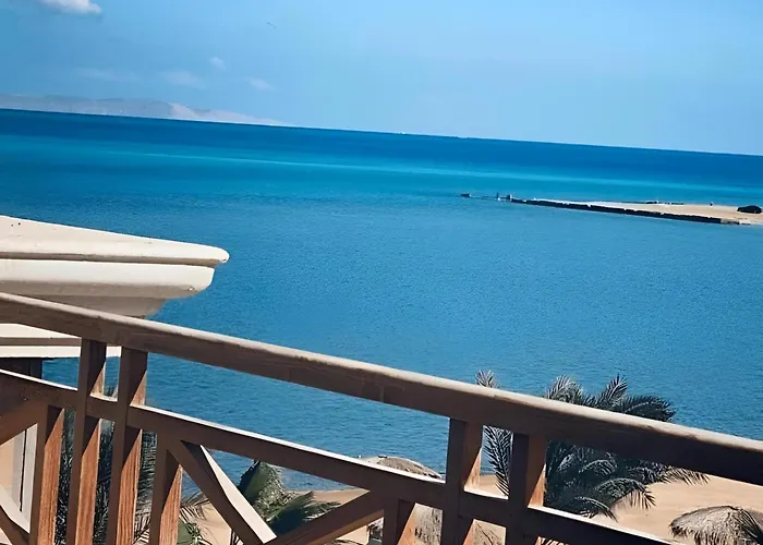 Royal Premier Luxury Üdülőközpont Gurdaka