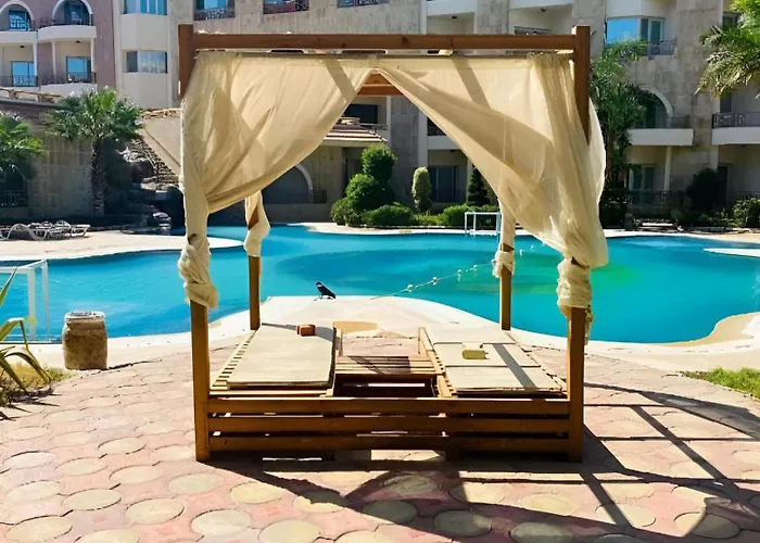 Royal Premier Luxury Üdülőközpont *