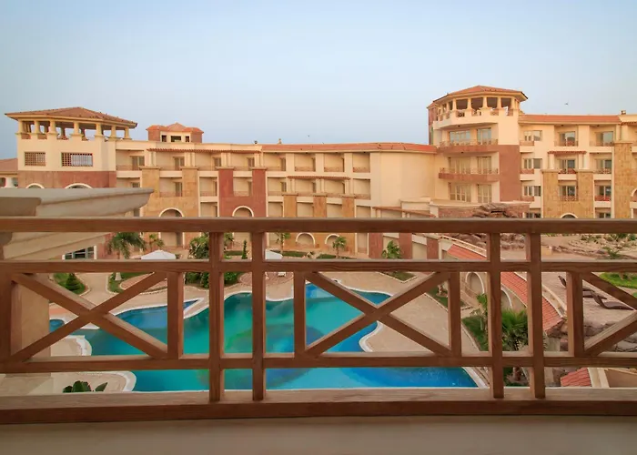 Royal Premier Luxury Üdülőközpont